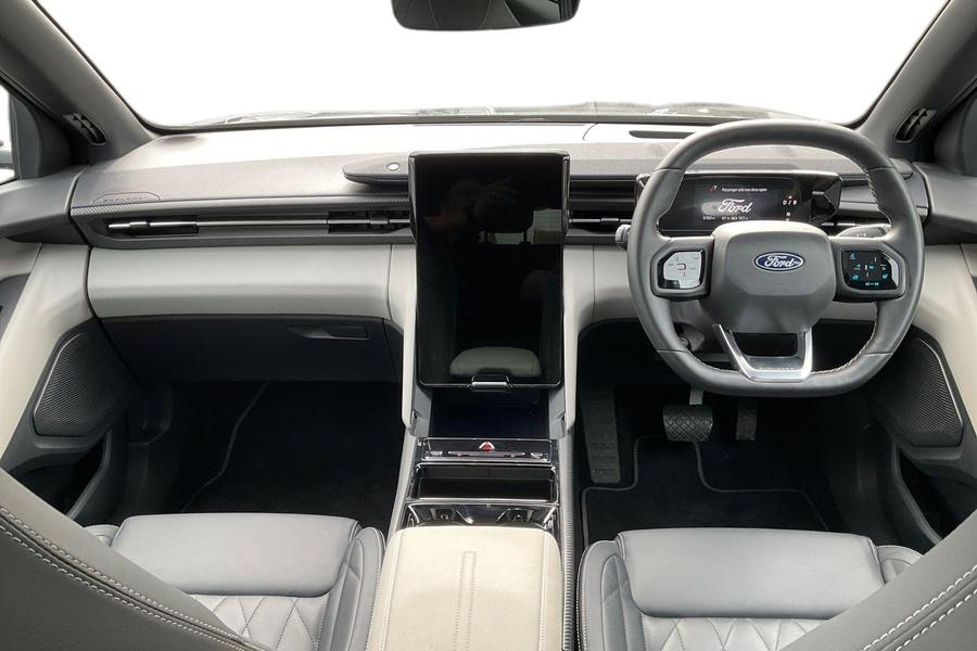 Ford Explorer Photo autoimg-4440d0e4d4556970e431d079571c493192980dc2.jpg