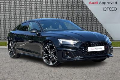 2023 AUDI A5 2.0 TFSI 35 Black Edition Sportback 5dr Petrol S Tronic Euro 6 (s/s) (150 ps) at JCT600
