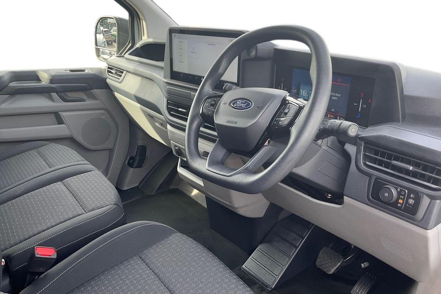 Ford E-Transit Custom Photo autoimg-44441c9ecb009dc7bc84c561f6414d241378ebc2.jpg