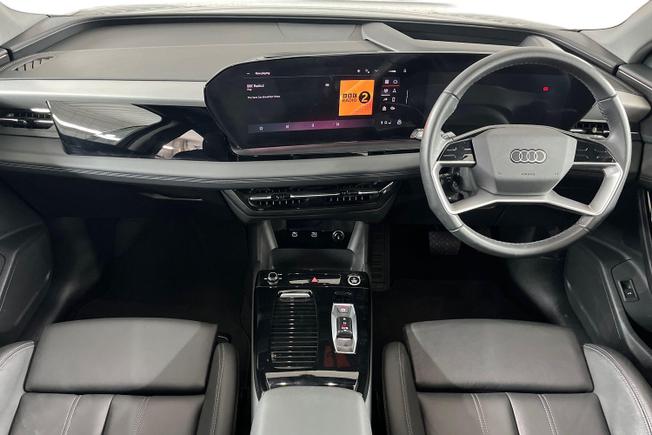 AUDI Q6 E-Tron Photo 10
