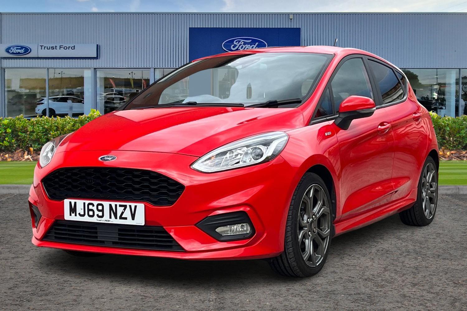 Ford Fiesta Photo 4