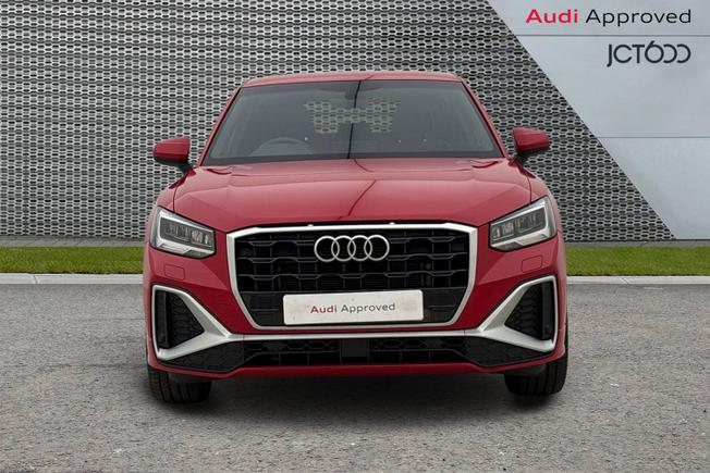 AUDI Q2 Photo 8