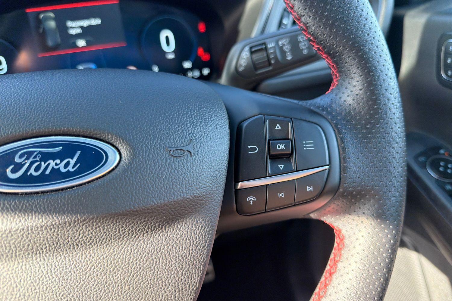 Ford KUGA Photo 27