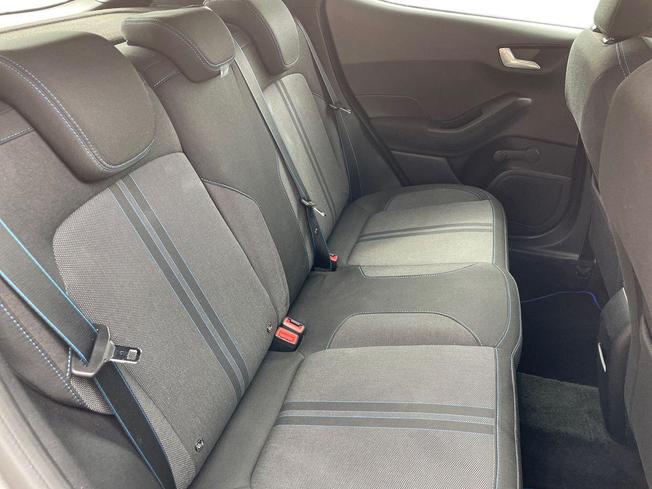 FORD Fiesta Photo 9
