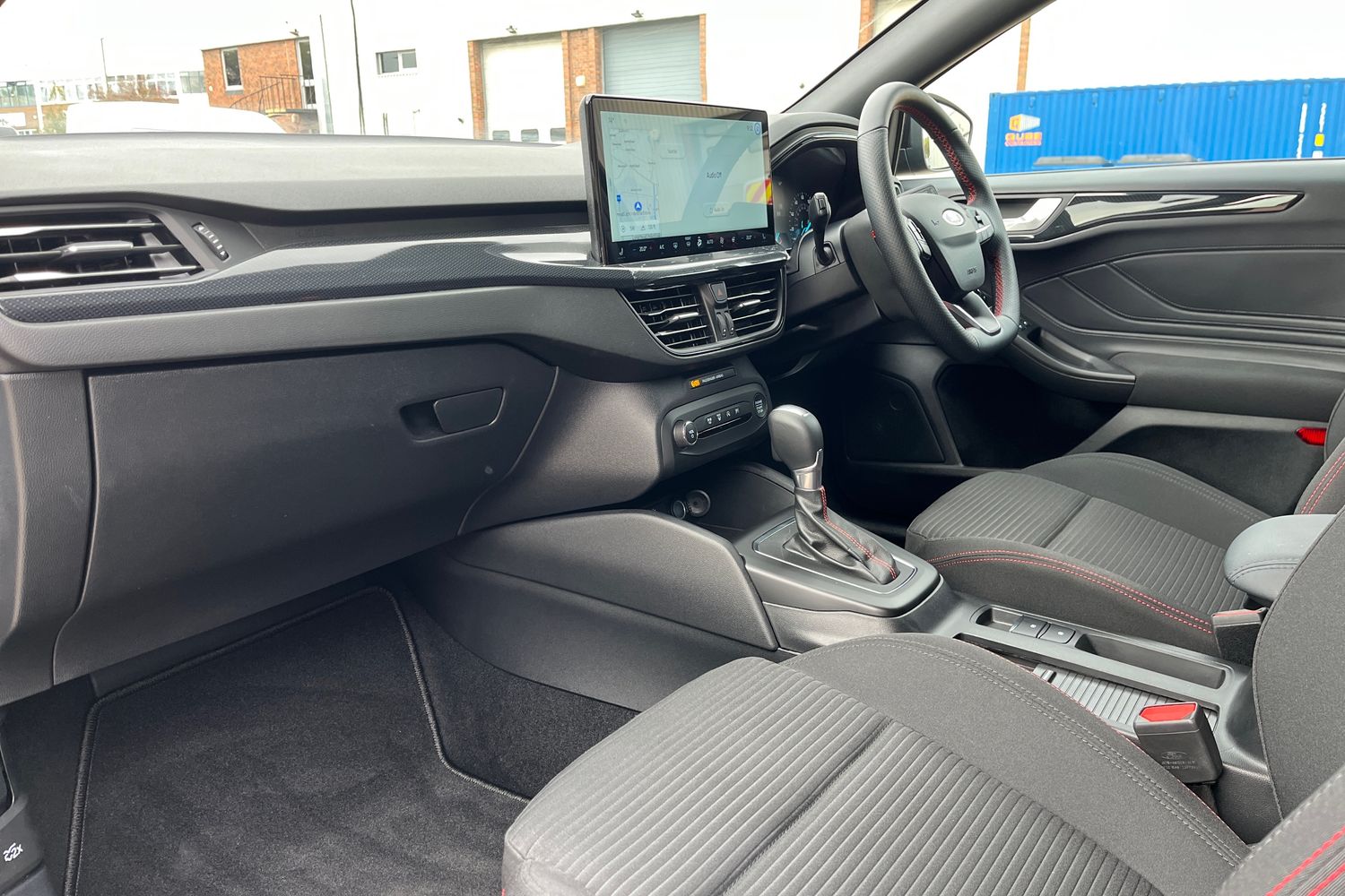Ford Focus Photo 17