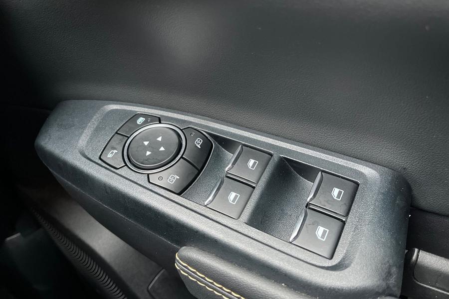 Ford RANGER Photo autoimg-445e69318469dfbcc9bab8a38b9fb441339216fa.jpg