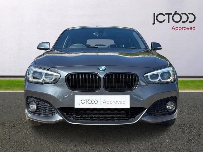 BMW 1 Series Photo 8