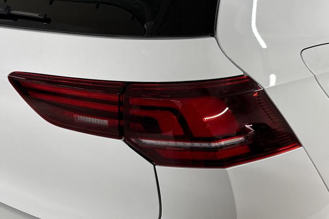 Volkswagen Golf Photo 18