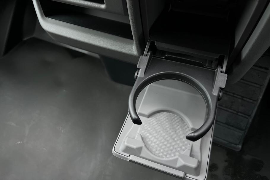 Used Ford TRANSIT CUSTOM YO25URE 31