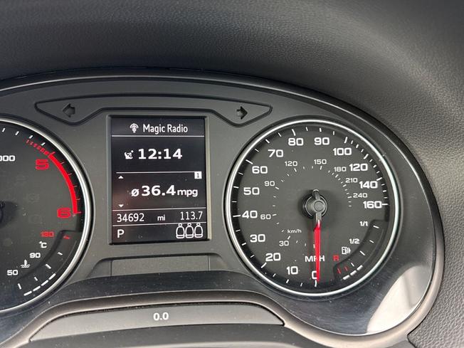 AUDI Q2 Photo 15