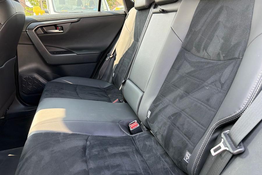 Toyota RAV4 Photo autoimg-4470ceb653bf40a7bcdd3aedf53c09a249526955.jpg