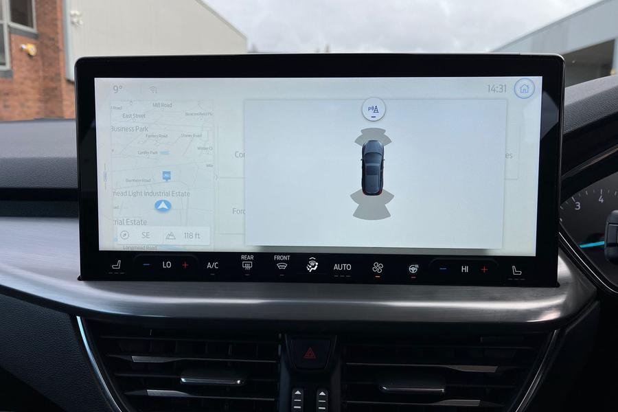 Ford FOCUS Photo autoimg-44722bd8429191459baaf1812558d2c4e8450764.jpg