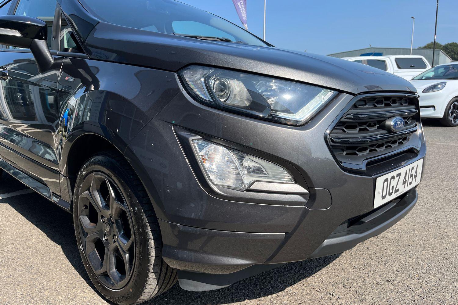 Ford ECOSPORT Photo 24