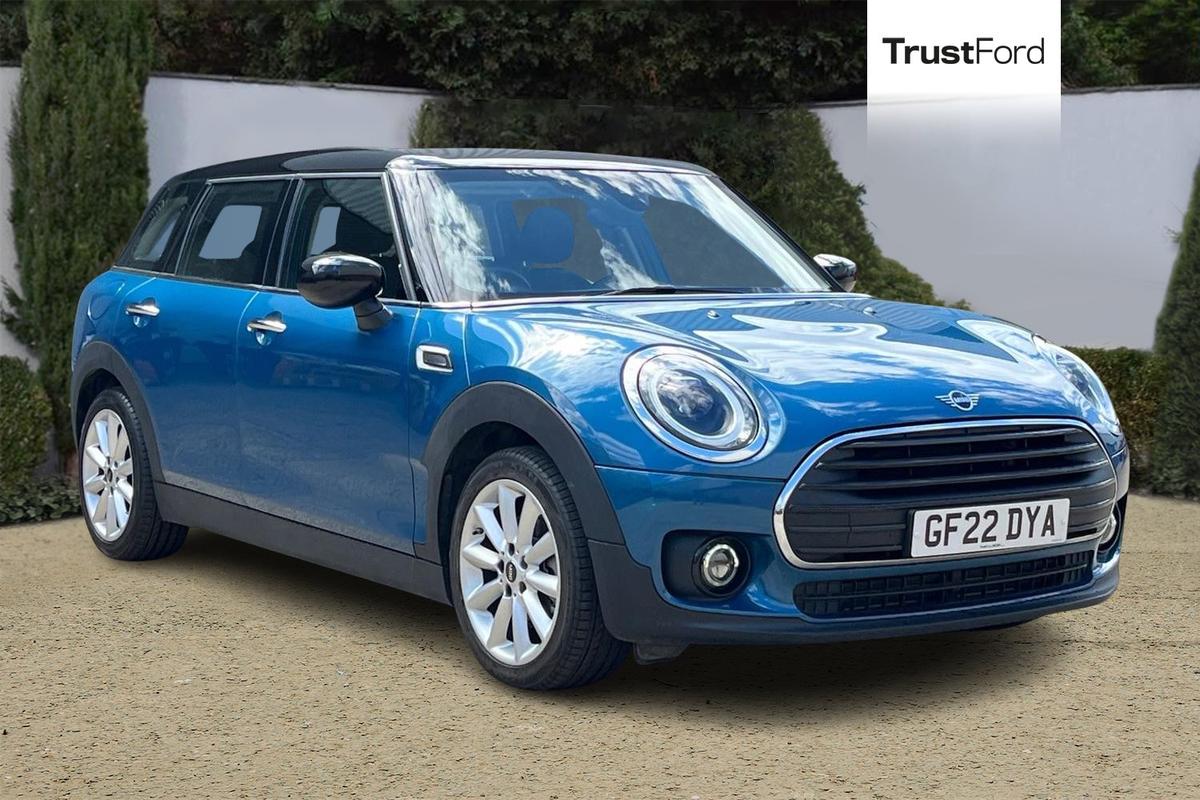 MINI Clubman listing photo