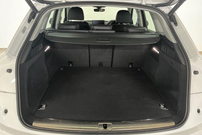 AUDI Q5 Photo 12