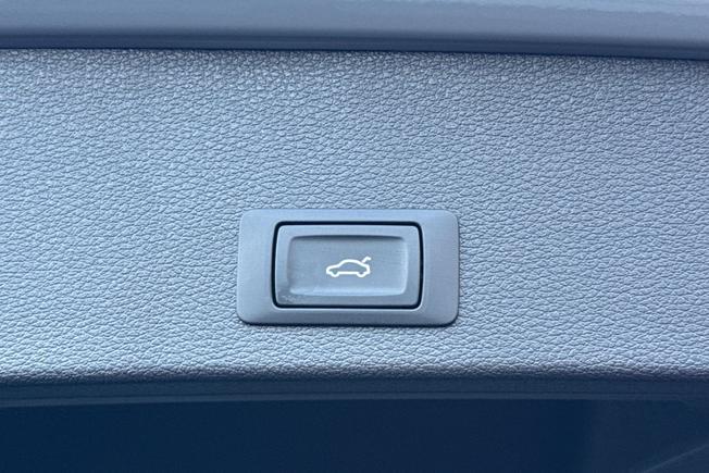 AUDI Q2 Photo 28