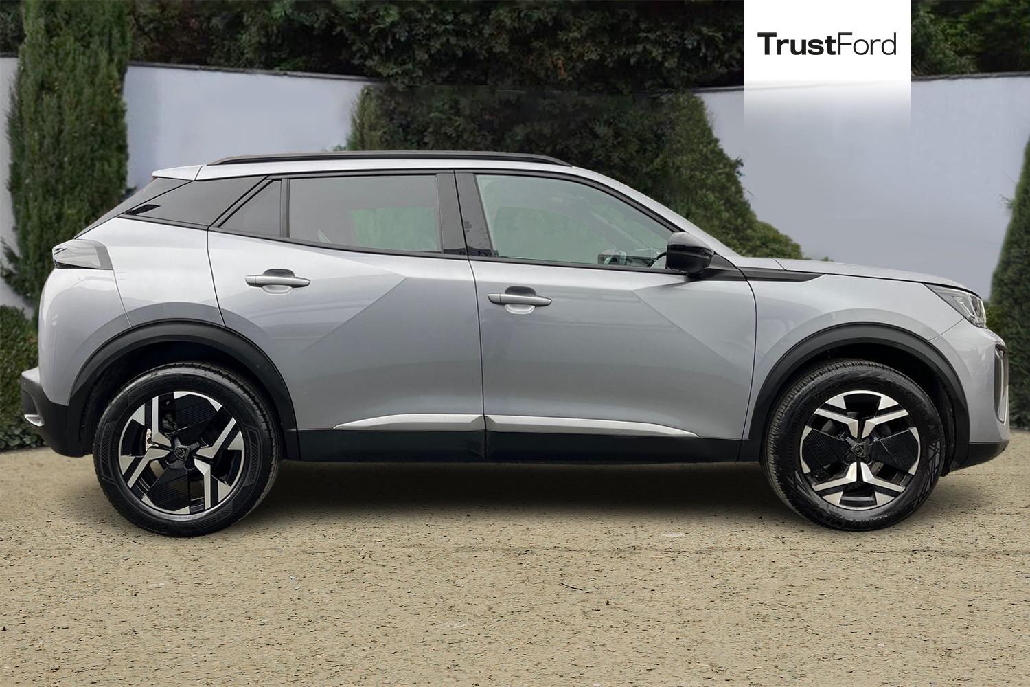 Peugeot 2008 Photo 2