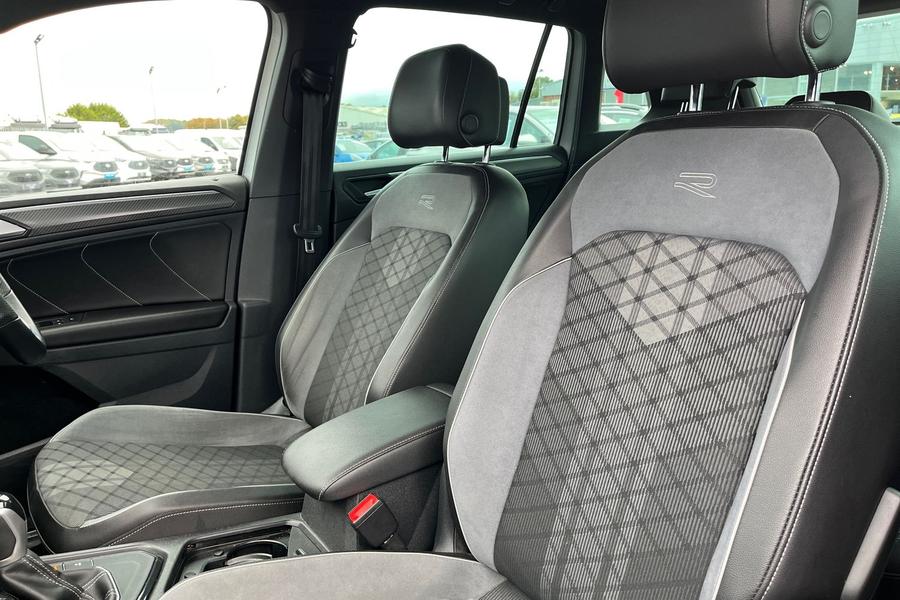 Volkswagen TIGUAN Photo autoimg-447f12987a2ef33a83986d43555a218736477b0a.jpg