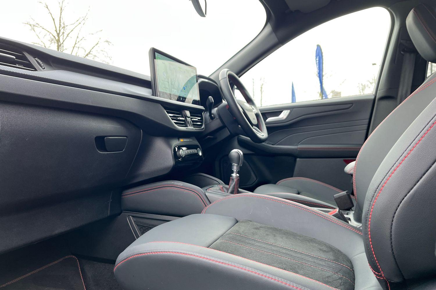 Ford KUGA Photo 17