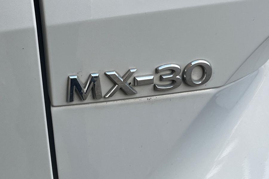 Mazda MX-30 Photo autoimg-4482622d35b4fc8be25aca468422f581d5bcdf04.jpg