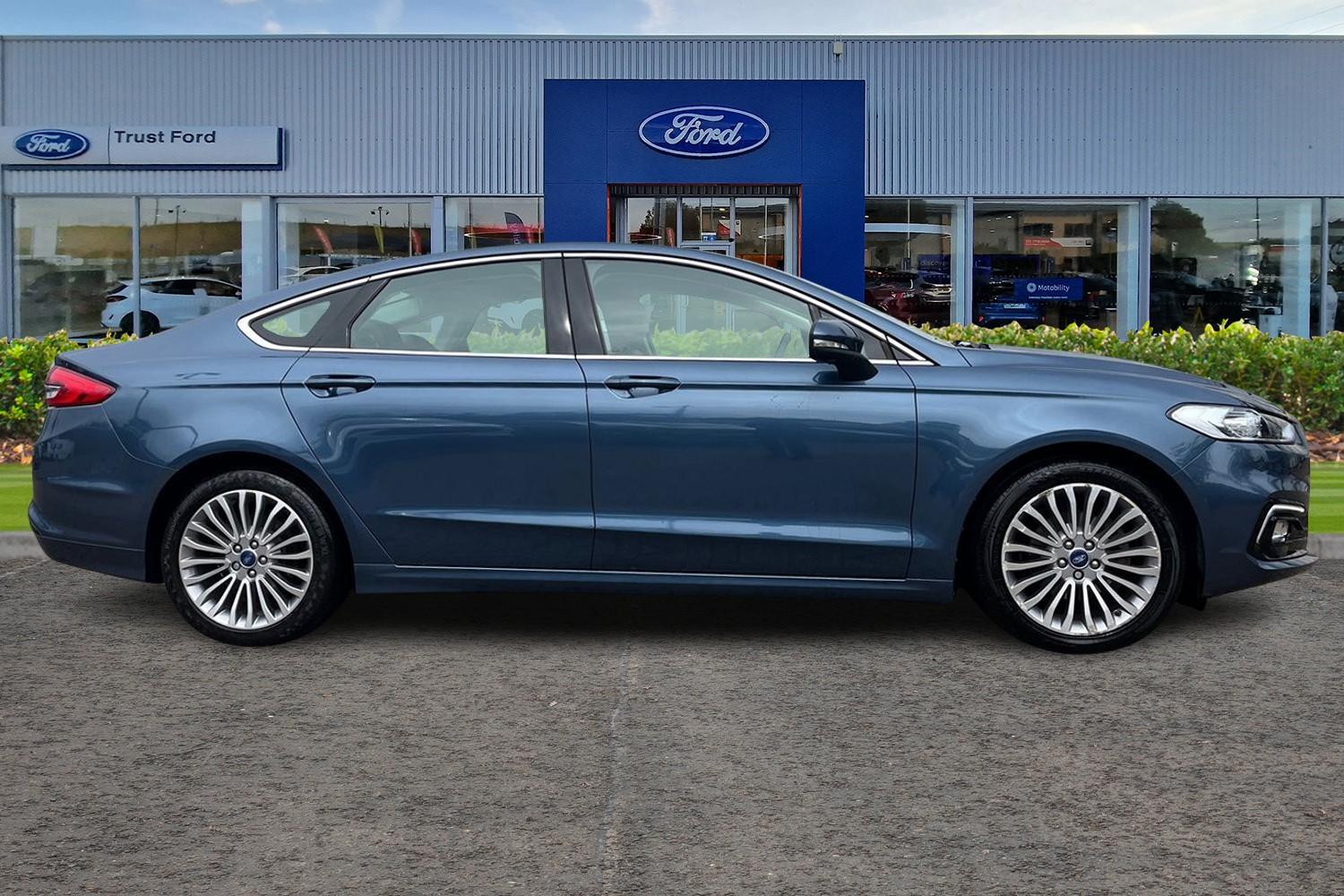 Ford Mondeo Photo 2
