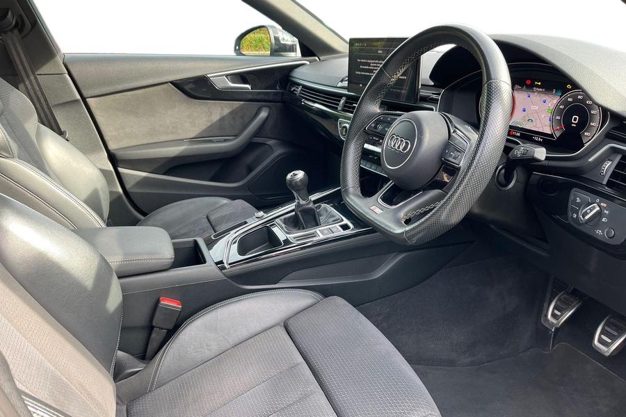Audi A4 Photo autoimg-4489e91ed445e8d22f5dcdc7d0cb6fa24b8555a3.jpg