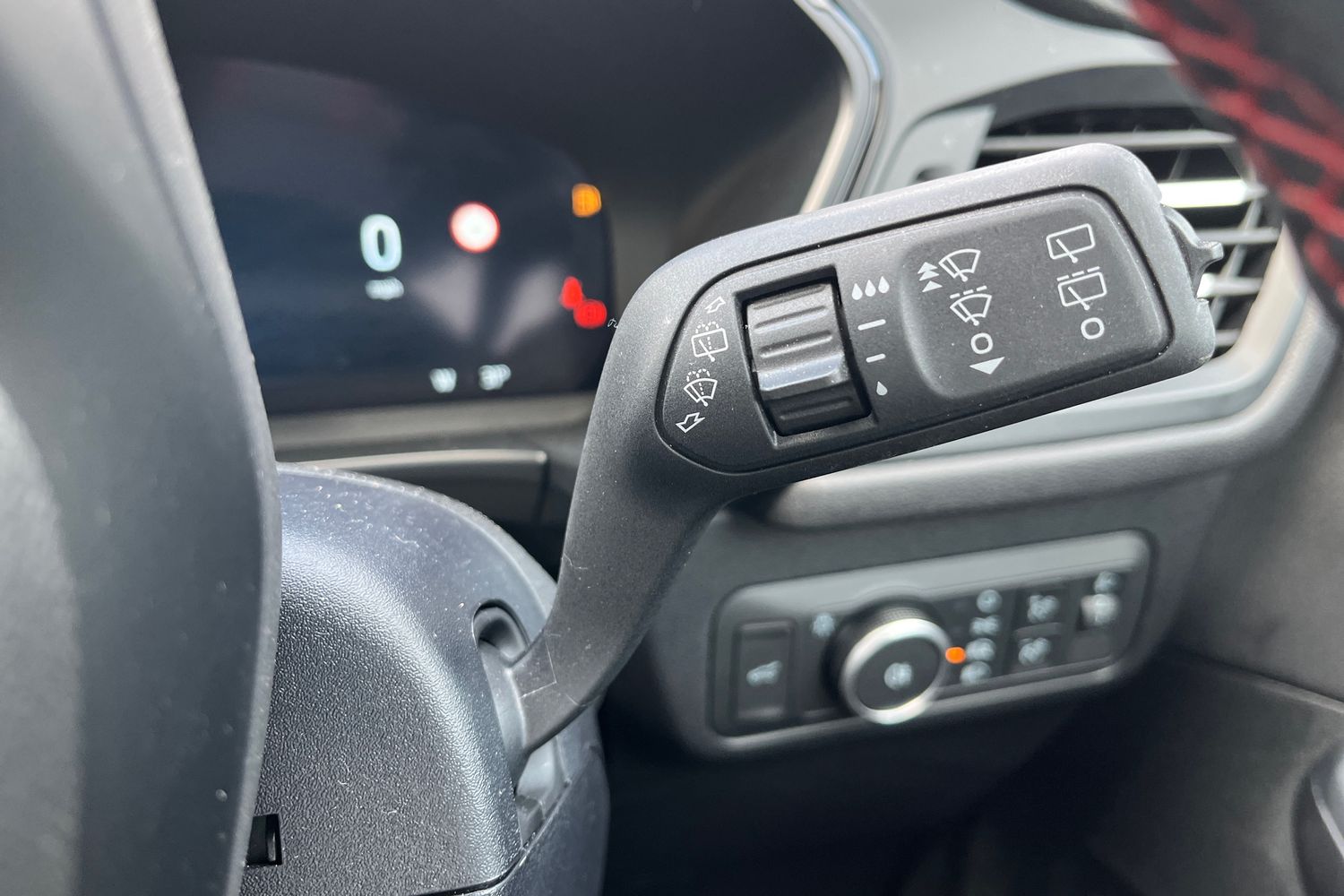 Ford KUGA Photo 14