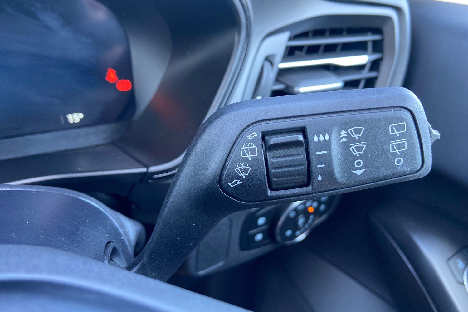 Ford FOCUS Photo 14