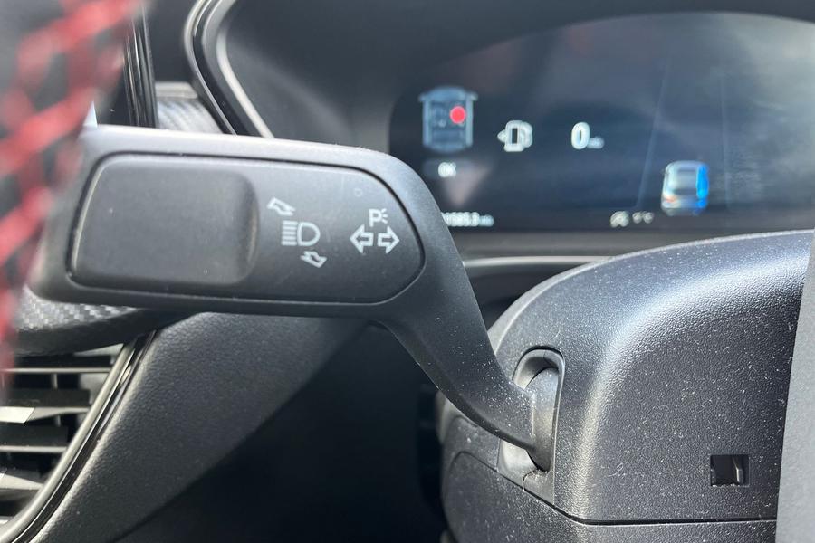 Ford KUGA Photo autoimg-44922f91e956e1724e8360b78b7e625c12575924.jpg