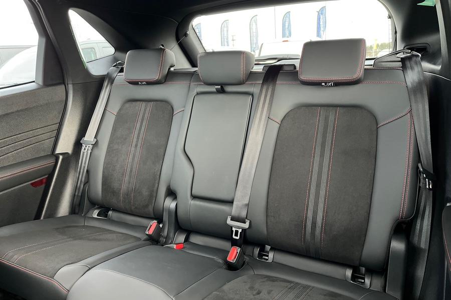 Ford Kuga Photo autoimg-449260ee226cfd60affb2b6d0fe91c0306c9c89b.jpg