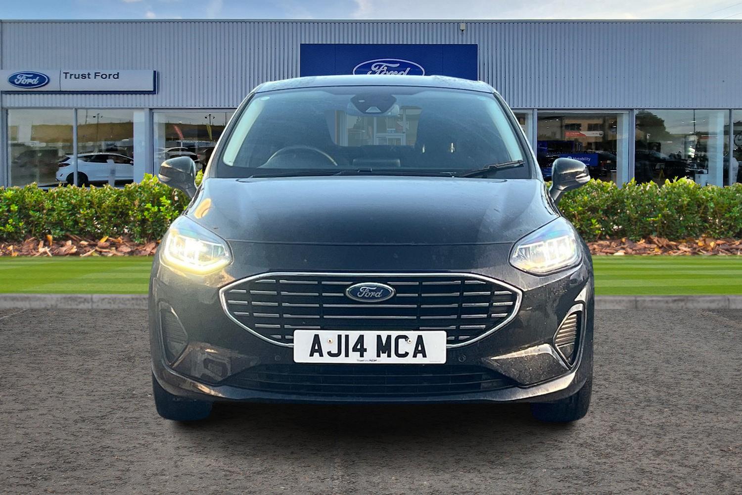 Ford FIESTA Photo 5