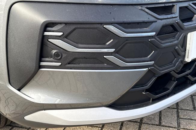 VOLKSWAGEN T-Roc Photo 30