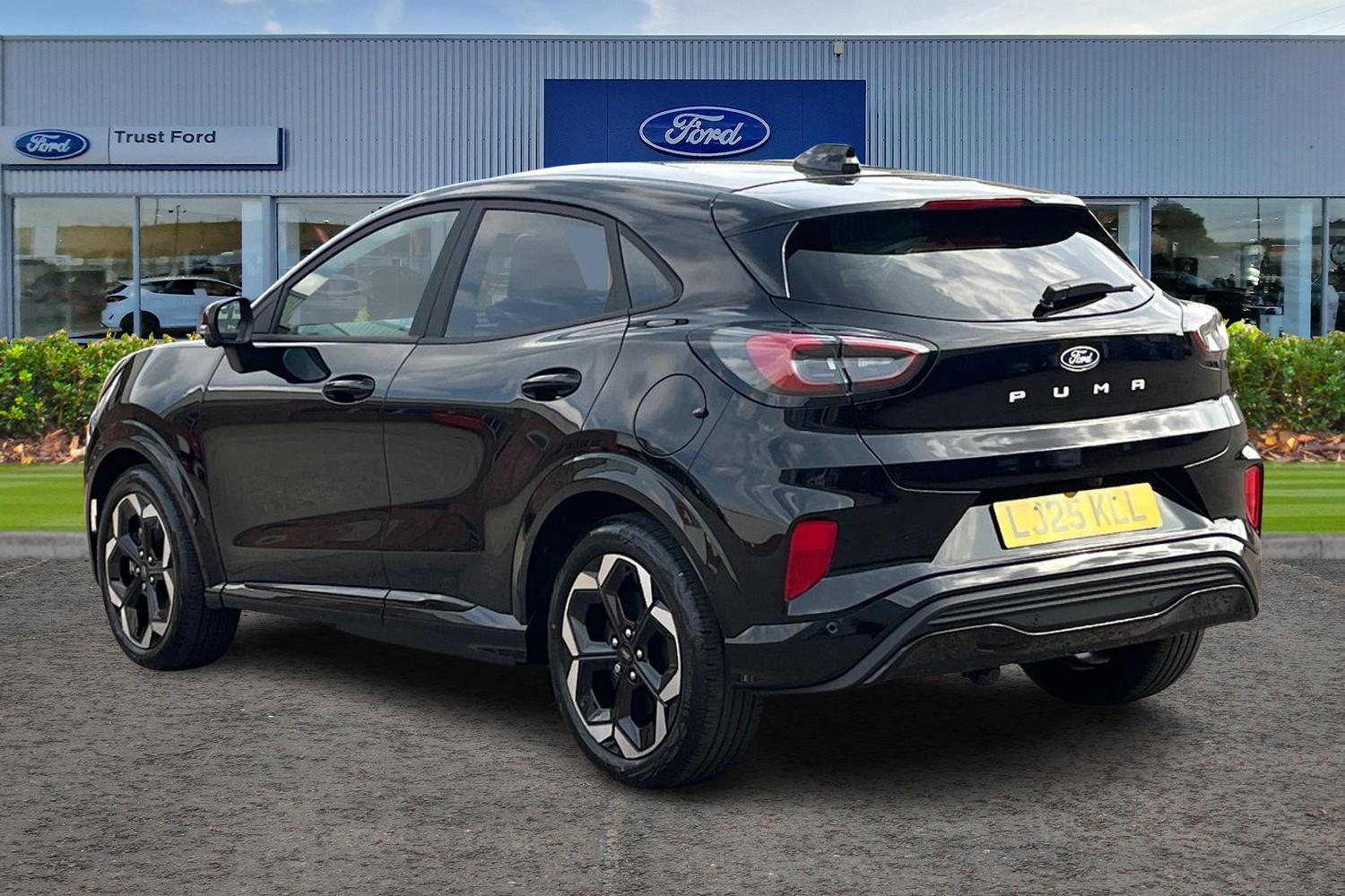 Ford Puma Gen-E Photo 1