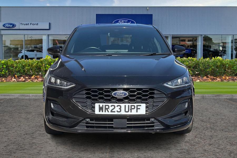 Ford FOCUS Photo autoimg-449a56f71de8b665192d8f881bd2298258600d1a.jpg