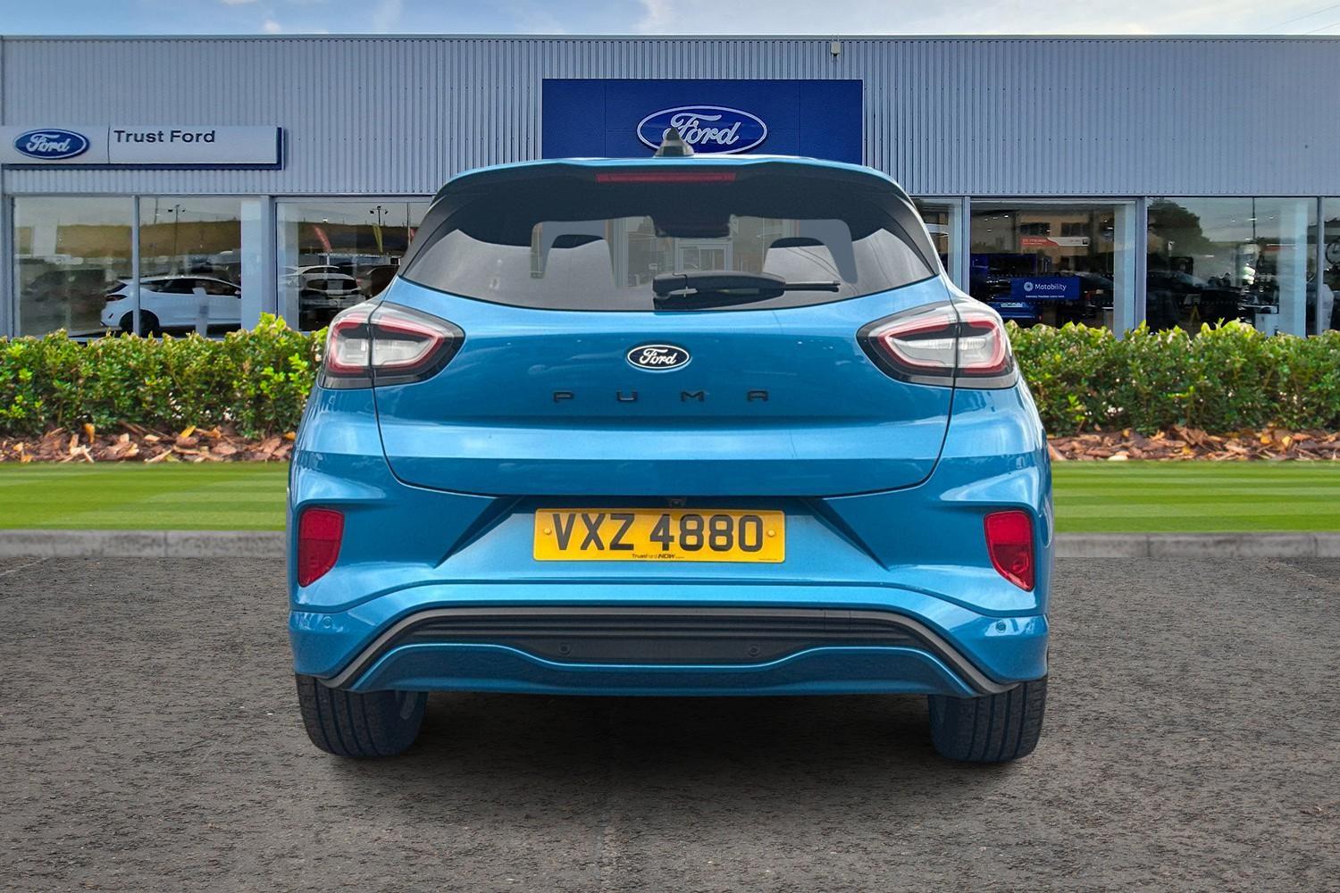 Ford PUMA Photo 6