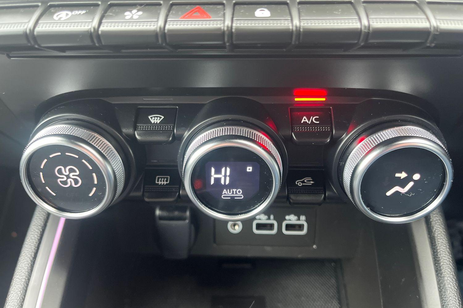 Renault CLIO Photo 29