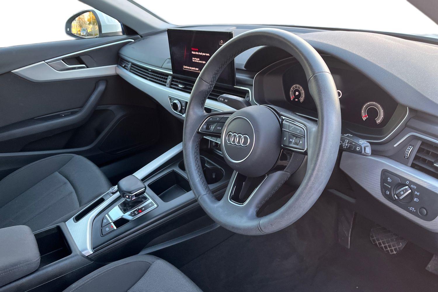 Audi A4 Photo 8