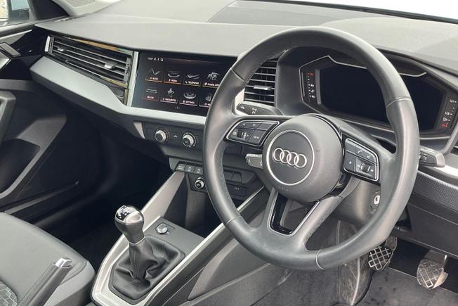 AUDI A1 Photo 6