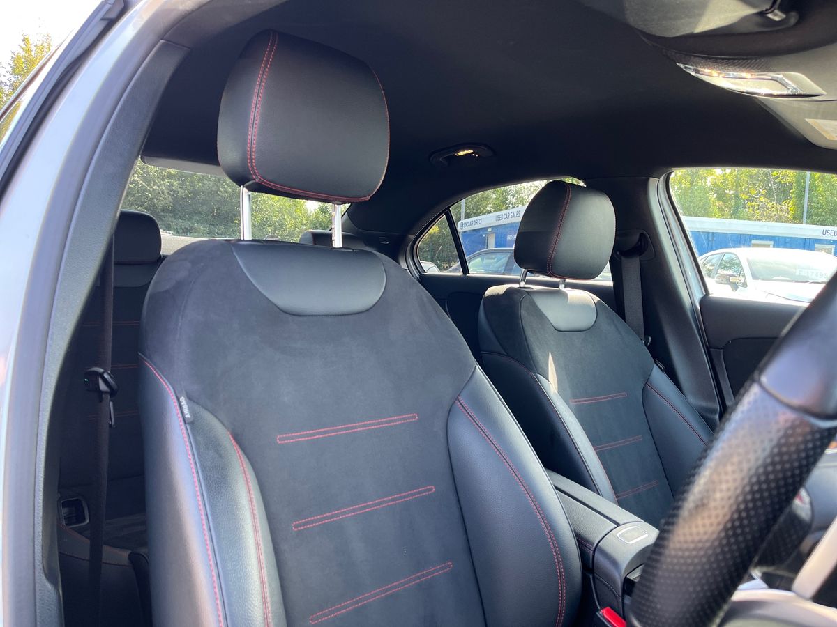 Mercedes-Benz A Class Photo 24