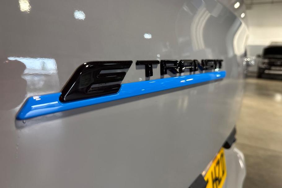 Used Ford E-TRANSIT CUSTOM WR75HZD 19