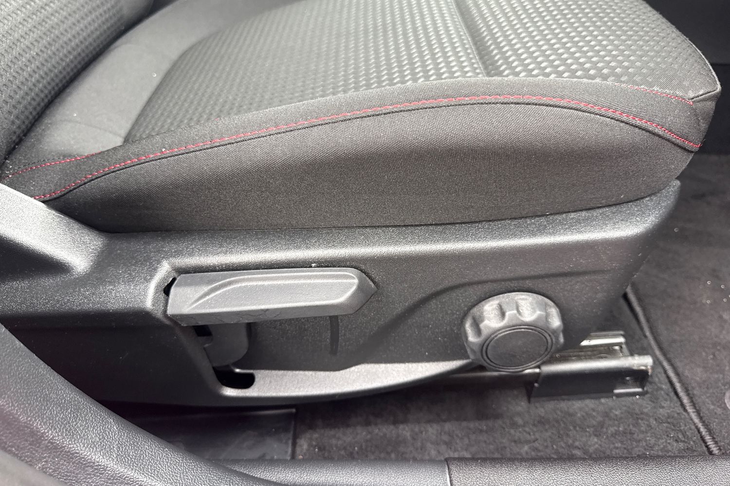 Ford FOCUS Photo 24