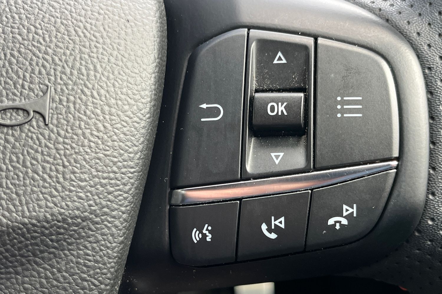 Ford FOCUS Photo 23