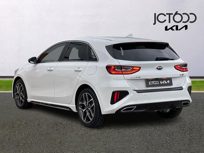 KIA Ceed Photo 3