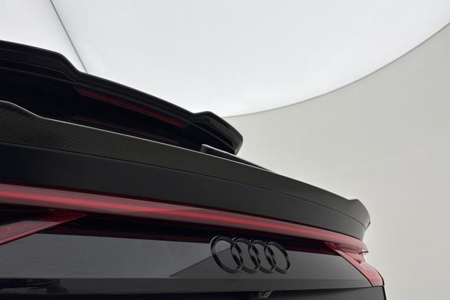 AUDI Rsq8 Photo 28