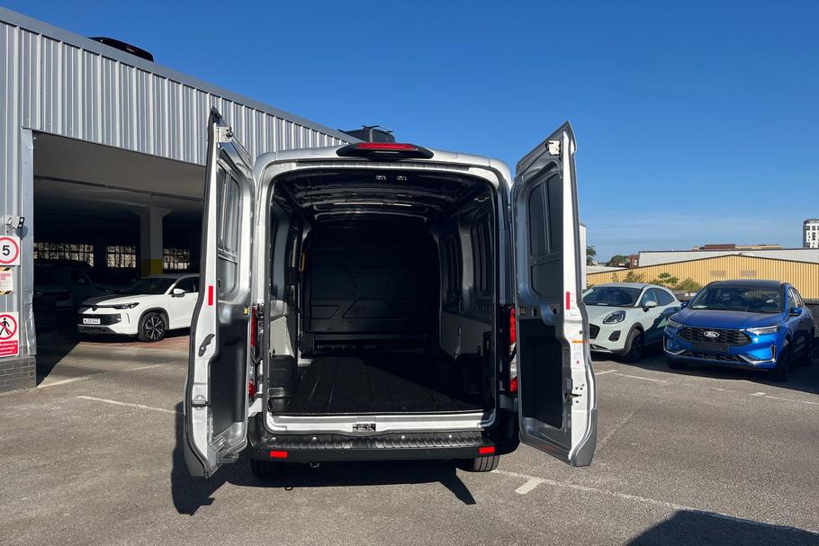 Used Ford E-TRANSIT LM26WXG 6