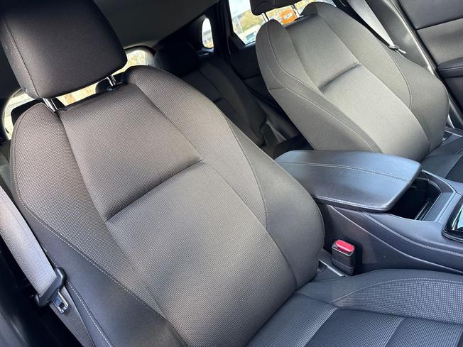 MAZDA Cx-30 Photo 28