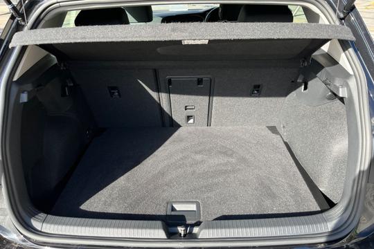 Volkswagen Golf Photo autoimg-44b78eaab603f61aad4e9f0bcf37b6edf6bda09f.jpg