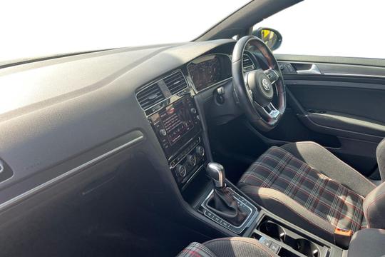 Volkswagen Golf GTI Performance Photo autoimg-44ba30e991b3122a0ea90a6b92758c01fcac98dc.jpg