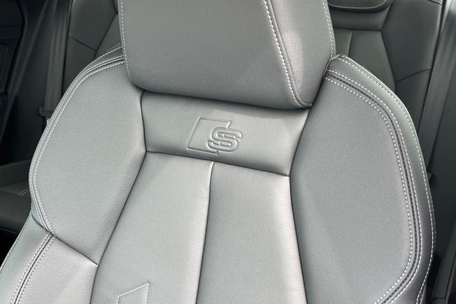 AUDI Q4 E-Tron Photo 48