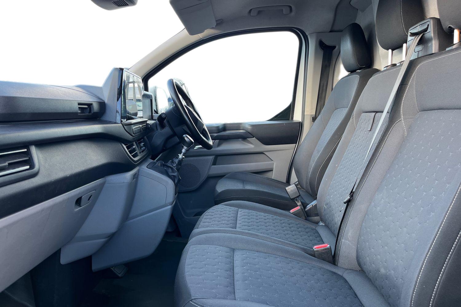 Ford TRANSIT CUSTOM Photo 9